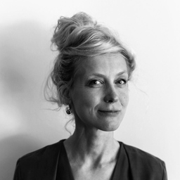 Dr. Julia Danckwerth