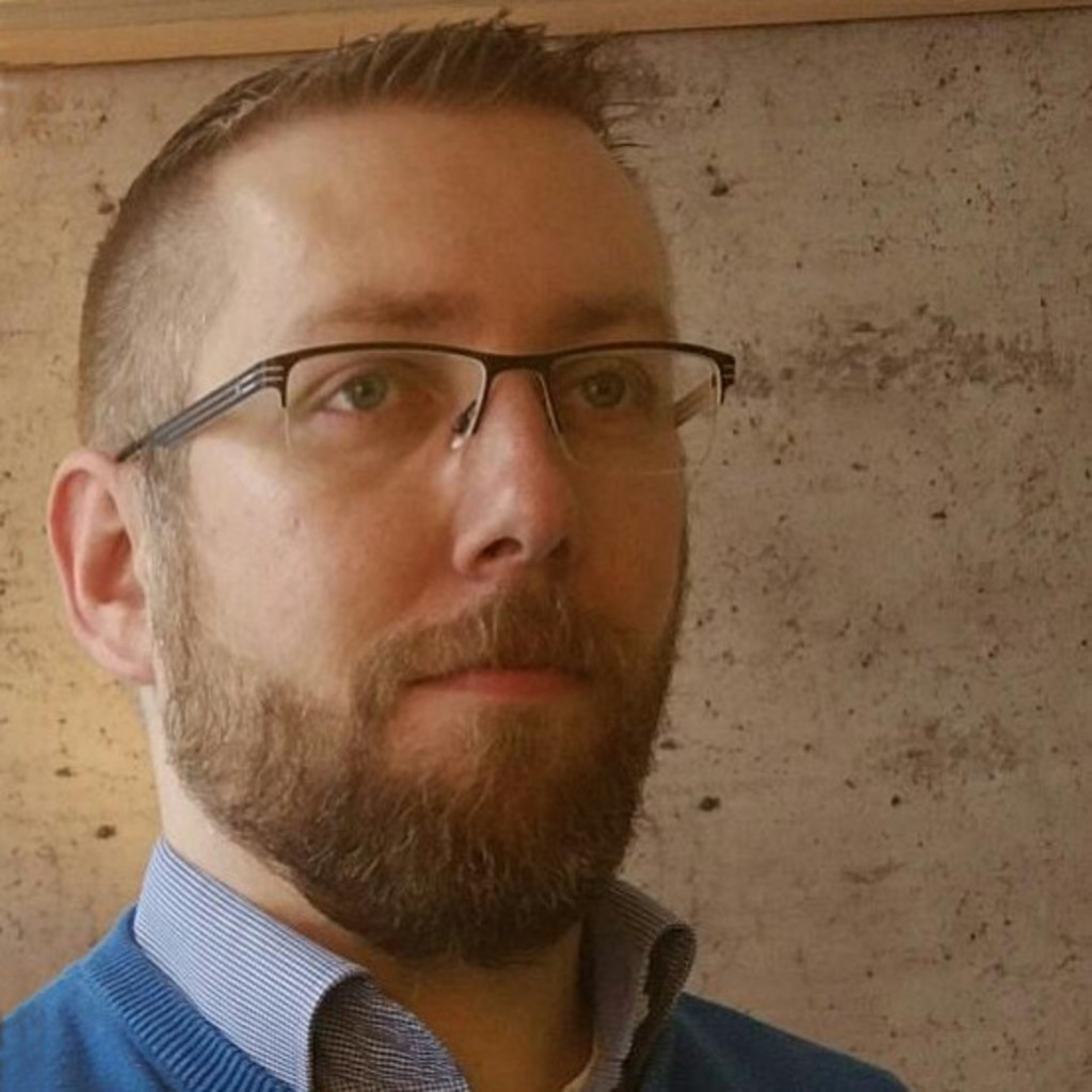 Dennis Becker Project & Service Process Manager 1&1 XING