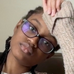 Zoe Akinbodunse
