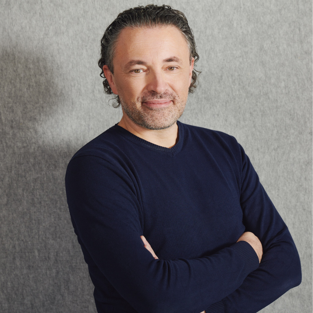 Mag. Christian Trabucco Director Commercial Proposal & Distributor