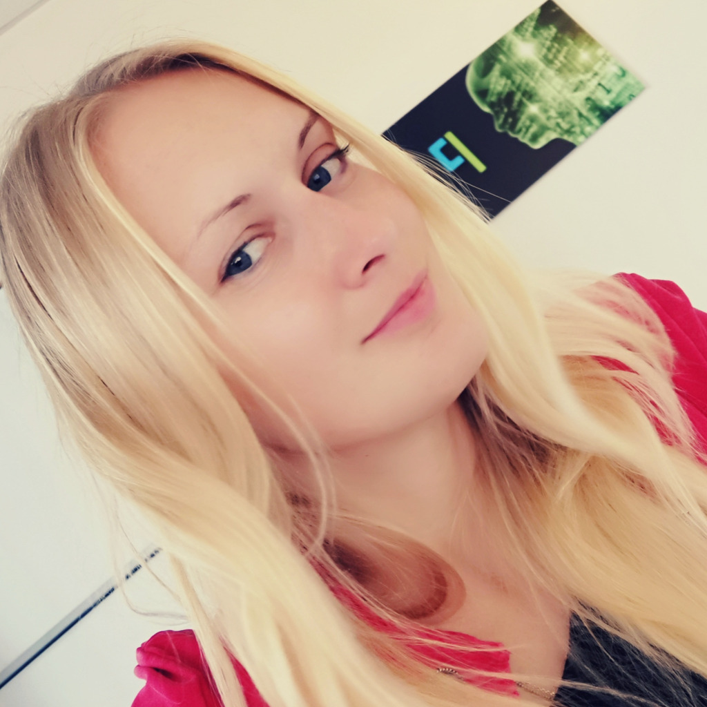 Gabriela Merl Head of Finance & Administration qoncept dx GmbH XING