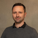Dustin Fingerhut