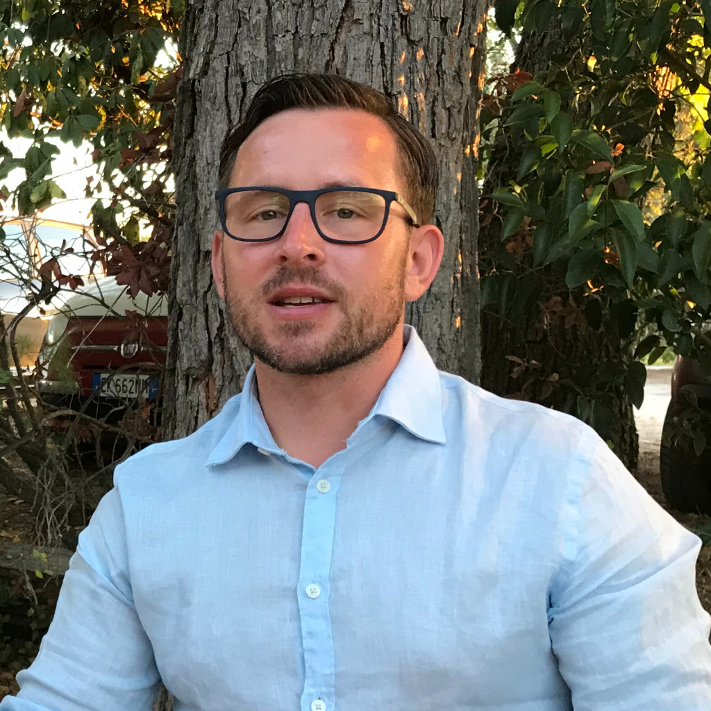 Michael Zinßer Technischer Leiter Martin Weitbrecht Rohrleitungsbau