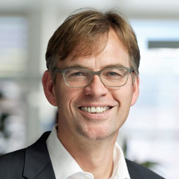 Dr. Martin Resch