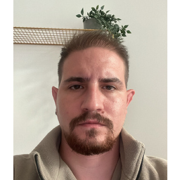 Efe Mazlumoğlu
