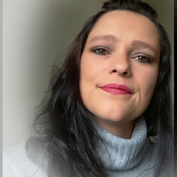 Stefanie Schröder