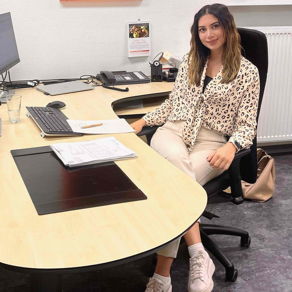 Sara Beyza Kauffrau für Versicherungen und Finanzen