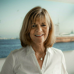 Catriona Wolf