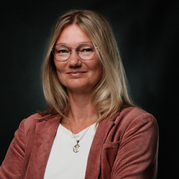 Sylvia Helfert