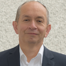 Michael Tau