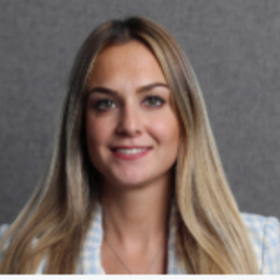Özge Yıldırım