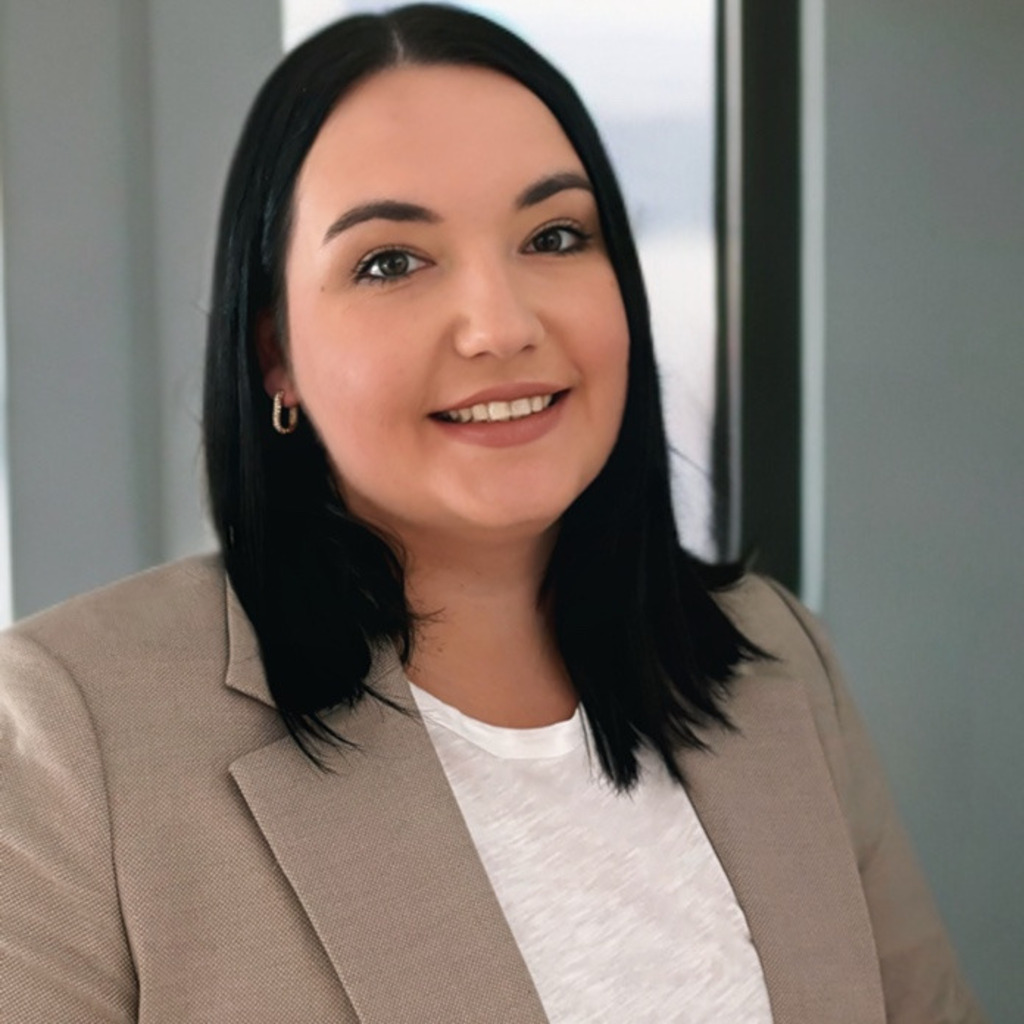 Aline Grund Social Media Managerin Fornefeld Reisen XING