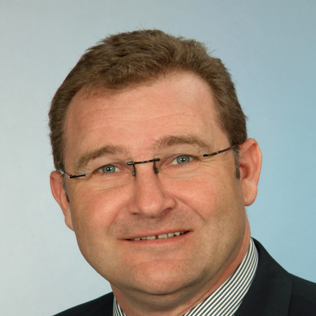 Uwe Höch VL / GF / BL XING