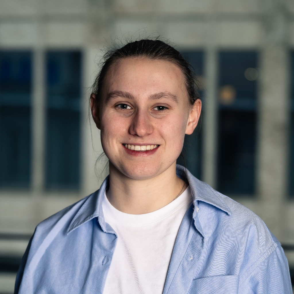 Luisa Brand Junior Personalreferentin AirITSystems GmbH XING