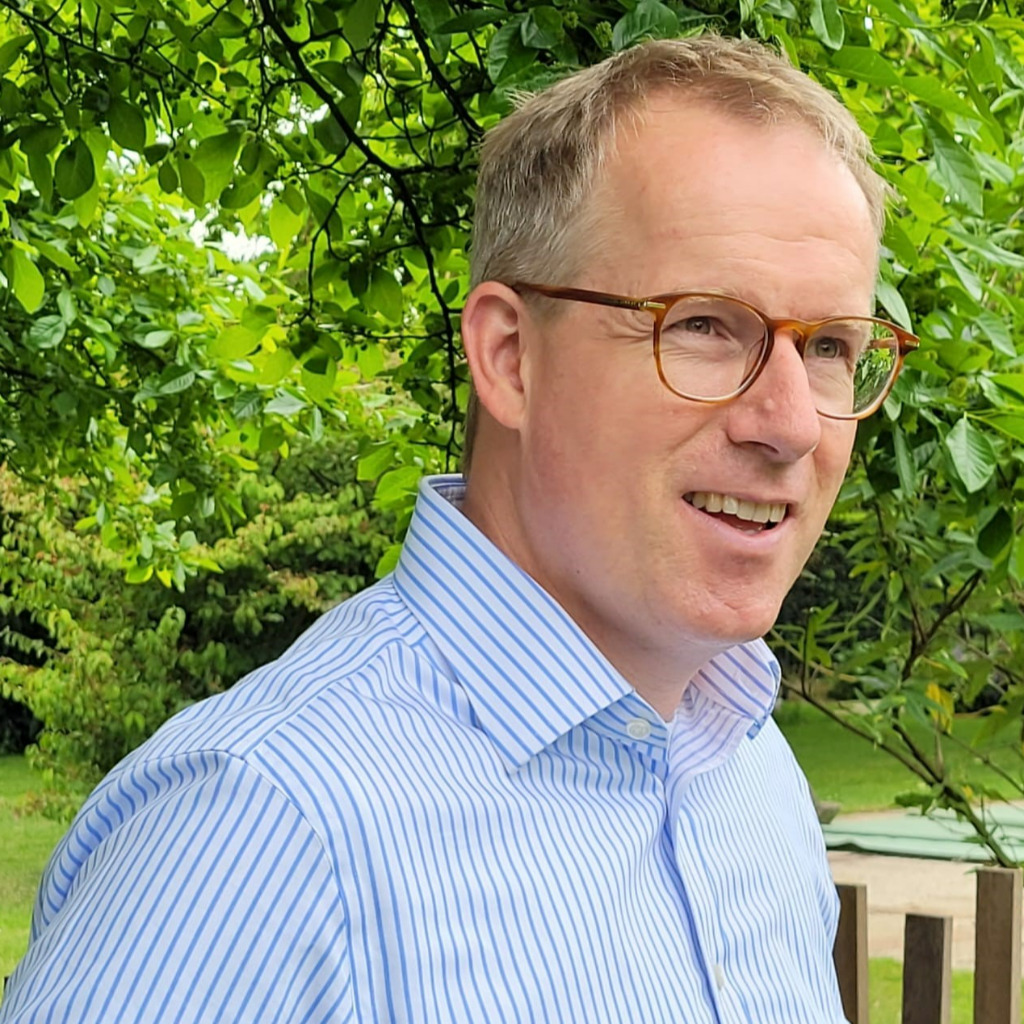 Steffen Teller Senior European Legal Counsel SABIC XING