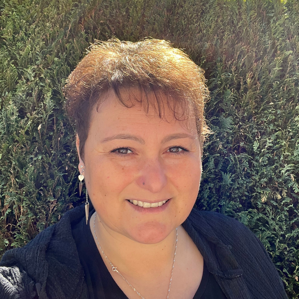 Barbara Dembek Teamleitung Versand/Wareneingang und Vertretung