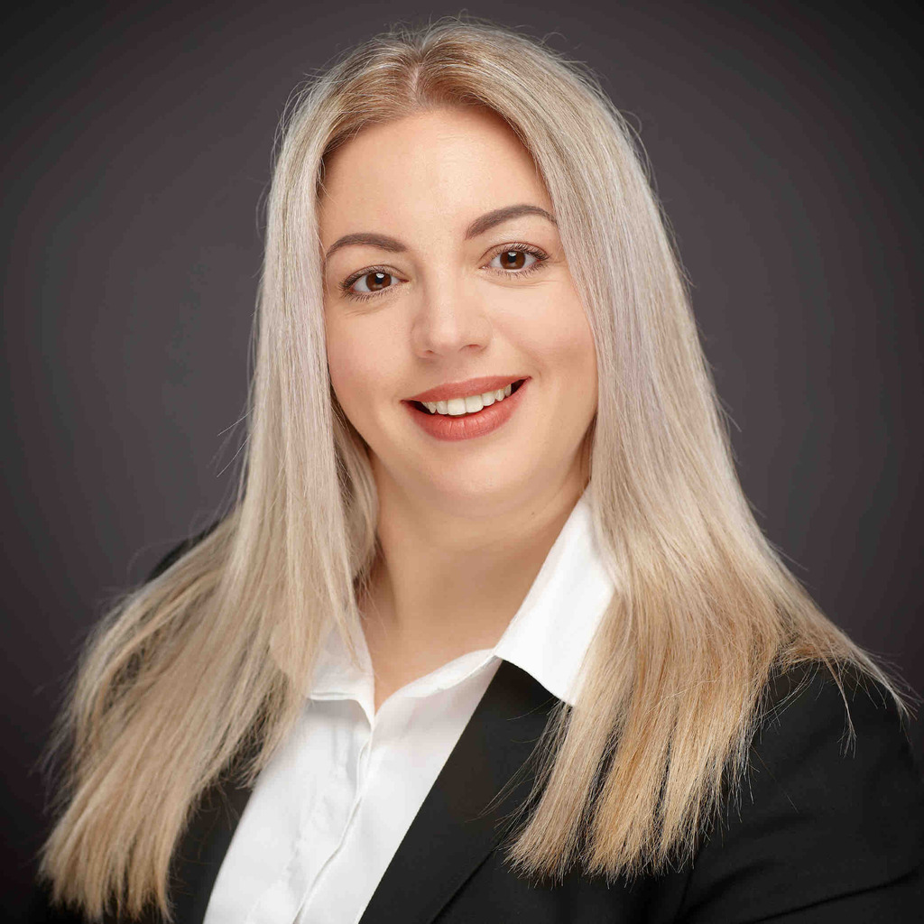 Viktoria Roskin - Abteilungsleiterin HR - B+S GmbH Logistik Und ...