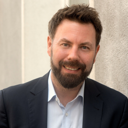 Dr. Kristian Ewald MHBA