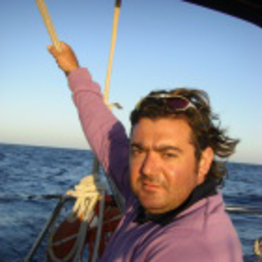 Antonio Medina Hermoso DTOR COMERCIAL Y MKT BODEGAS MEDINA HERMOSO