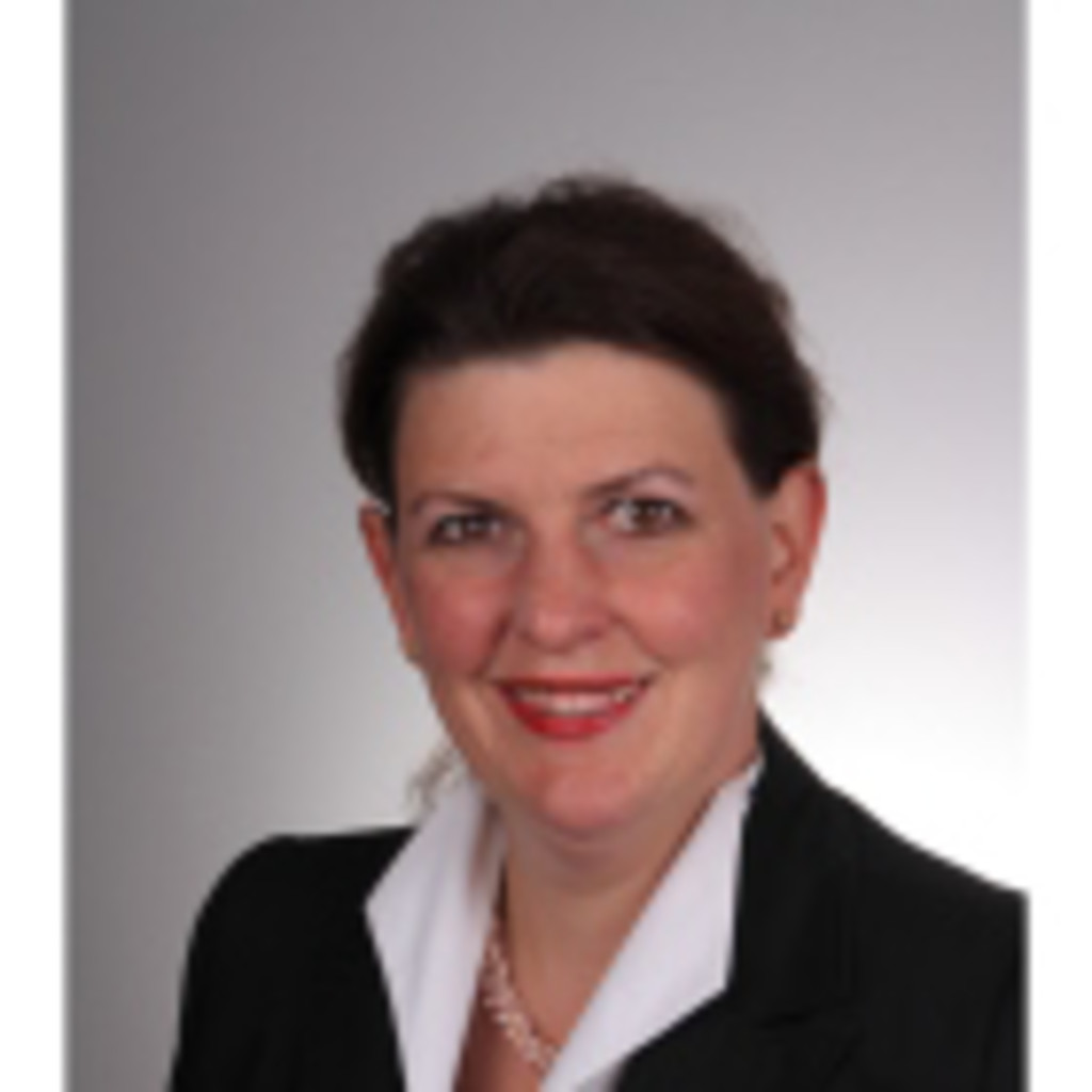 Sabine Bacher - Group Tax - Deutsche Bank AG | XING