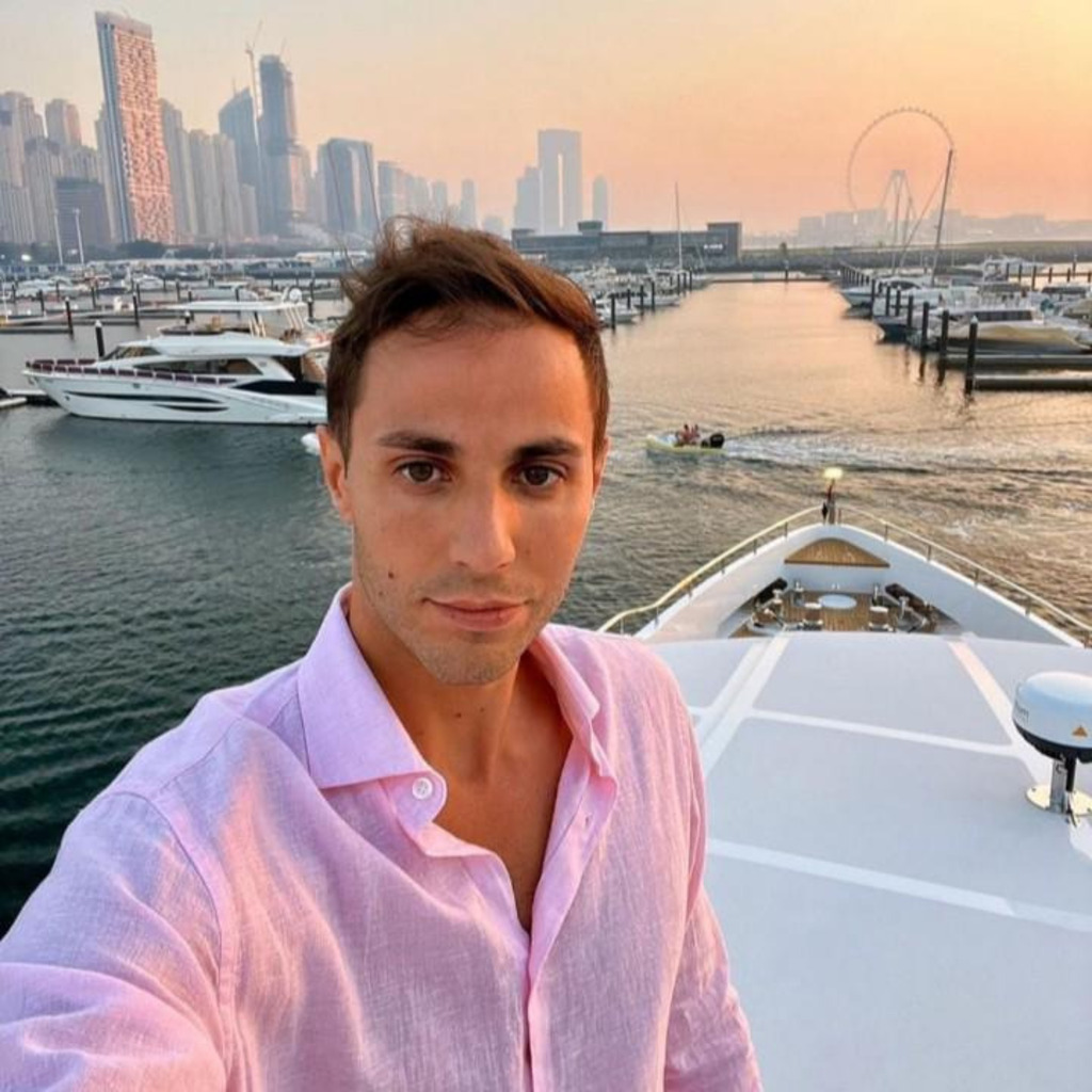 Thomas Caldeira CEO PCL Construction XING