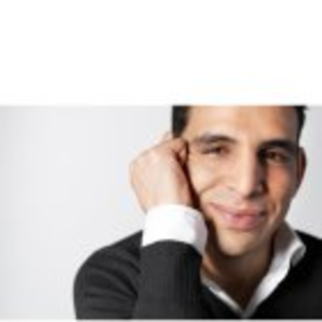 Youssef EL Kharassi Operating & Databases Specialist Banque CIC