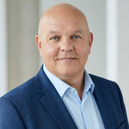 Mag. Frederick Bausch