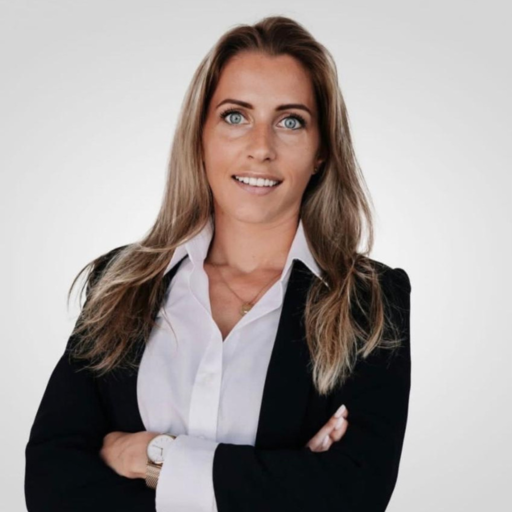 Angelika Di Leo Vertriebsmitarbeiter Deutsche Glasfaser XING Angelika Di Leo Vertriebsmitarbeiter Deutsche Glasfaser XING