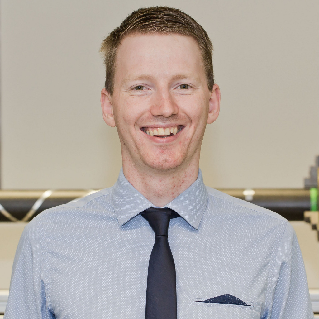 Dipl.Ing. Stefan Breitwieser Automation Engineering FH