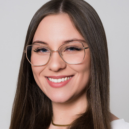 Laura Amalia Syplacz