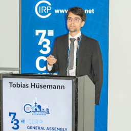 Dr. Tobias Hüsemann