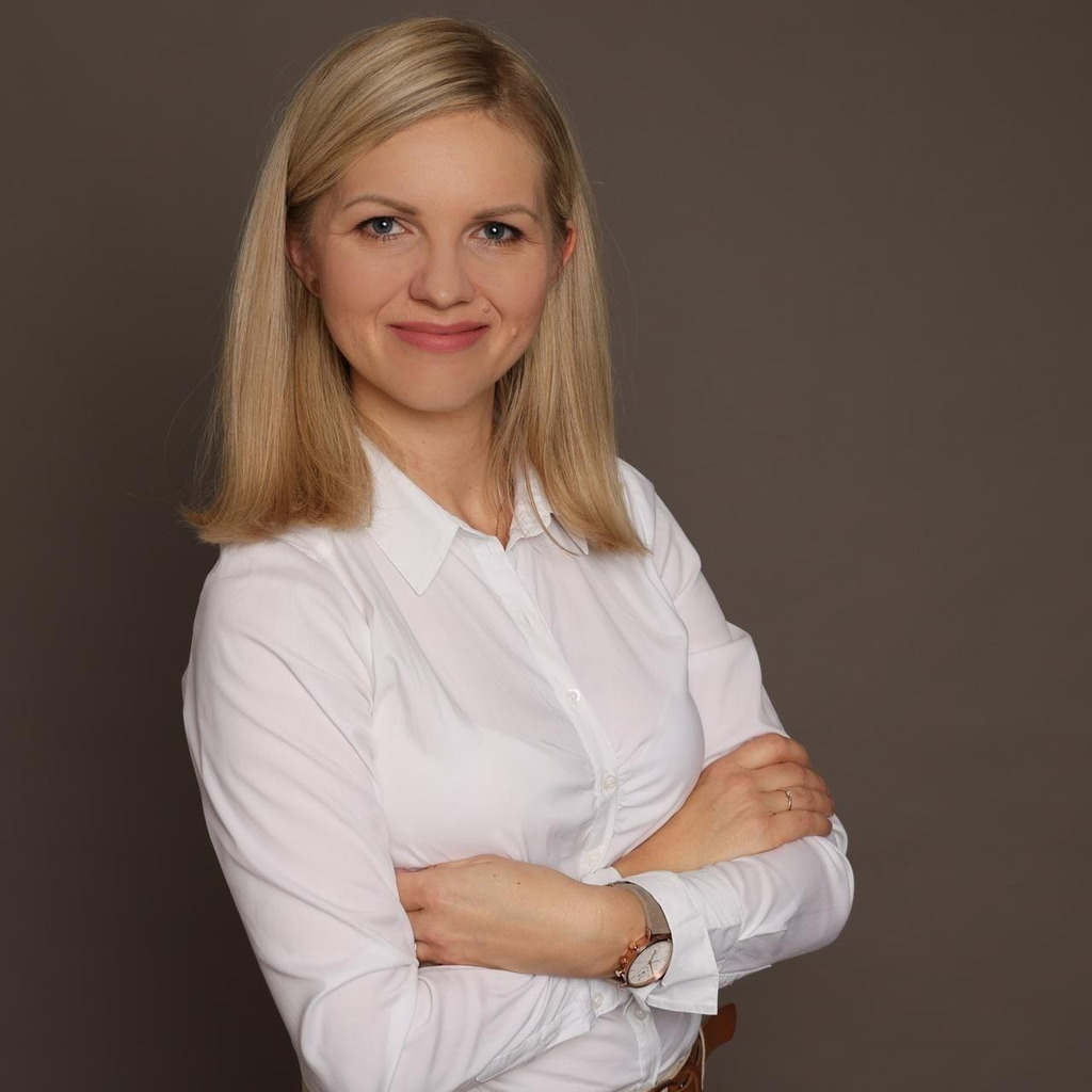 Unveiling The Fascinating Life Of Kamila Grabska