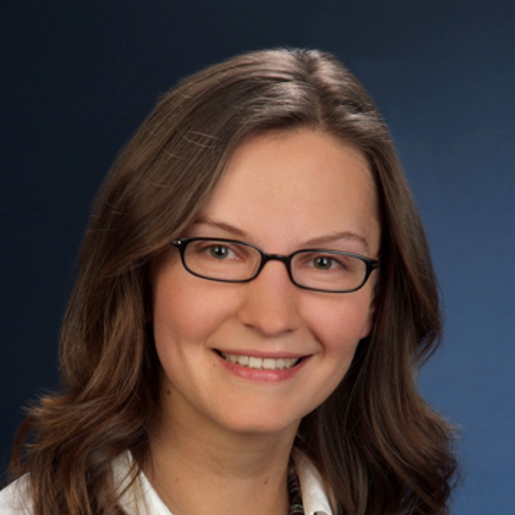 Dr. Natalia Bitter Legal Counsel Hays AG XING