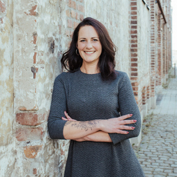 Julia Huster
