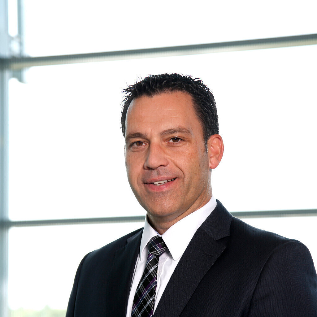 Patrick Schäfer MRICS Vice President Real Estate Management Fraport AG XING