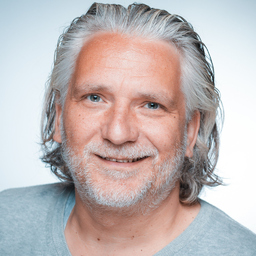 Lars Mueller