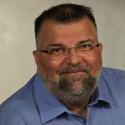 Robert Strauß