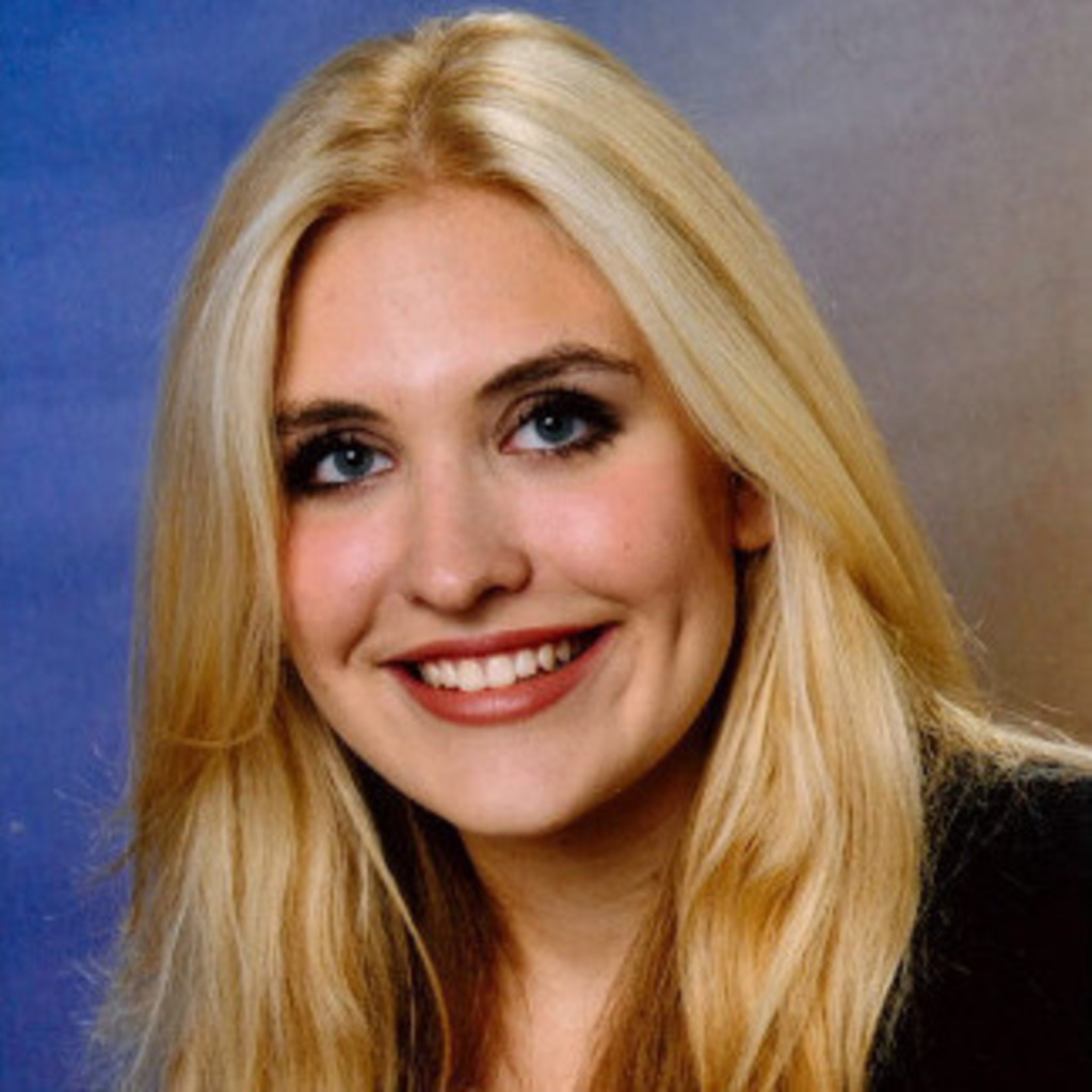 Hannah Siegel Project Management Office Accenture Technologie