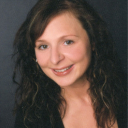 Manuela Feustel
