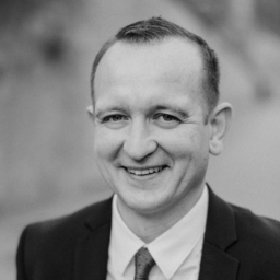 Adrian Mnich