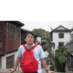 骏 曾