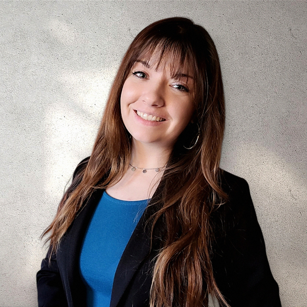 Julia Melcher - Kundenbetreuerin - spessart Textilveredlungs-Service ...