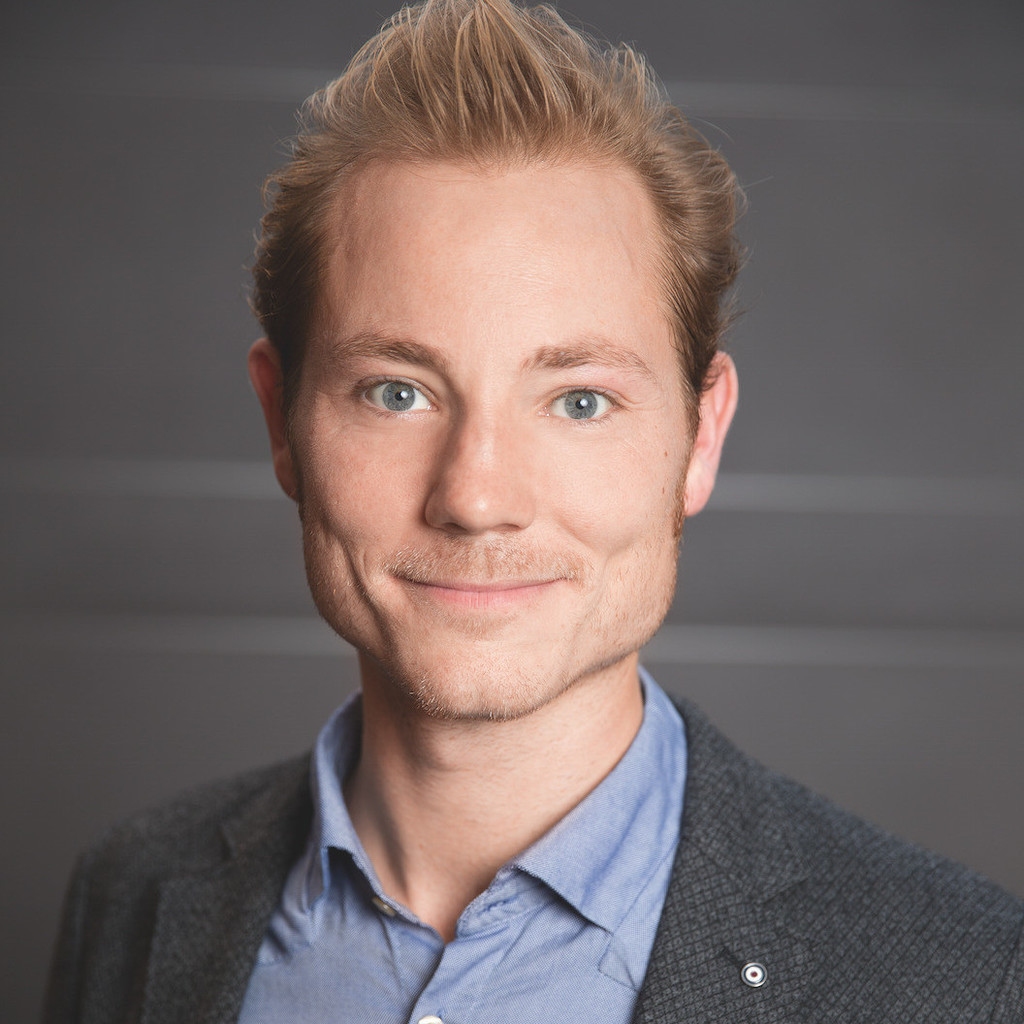 Janis Brintrup Geschäftsführer Modehaus Rusche GmbH&Co.KG XING