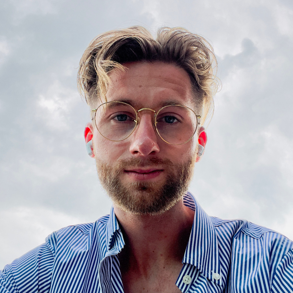 Social Media Profilbild Tom Neumerkel Hamburg