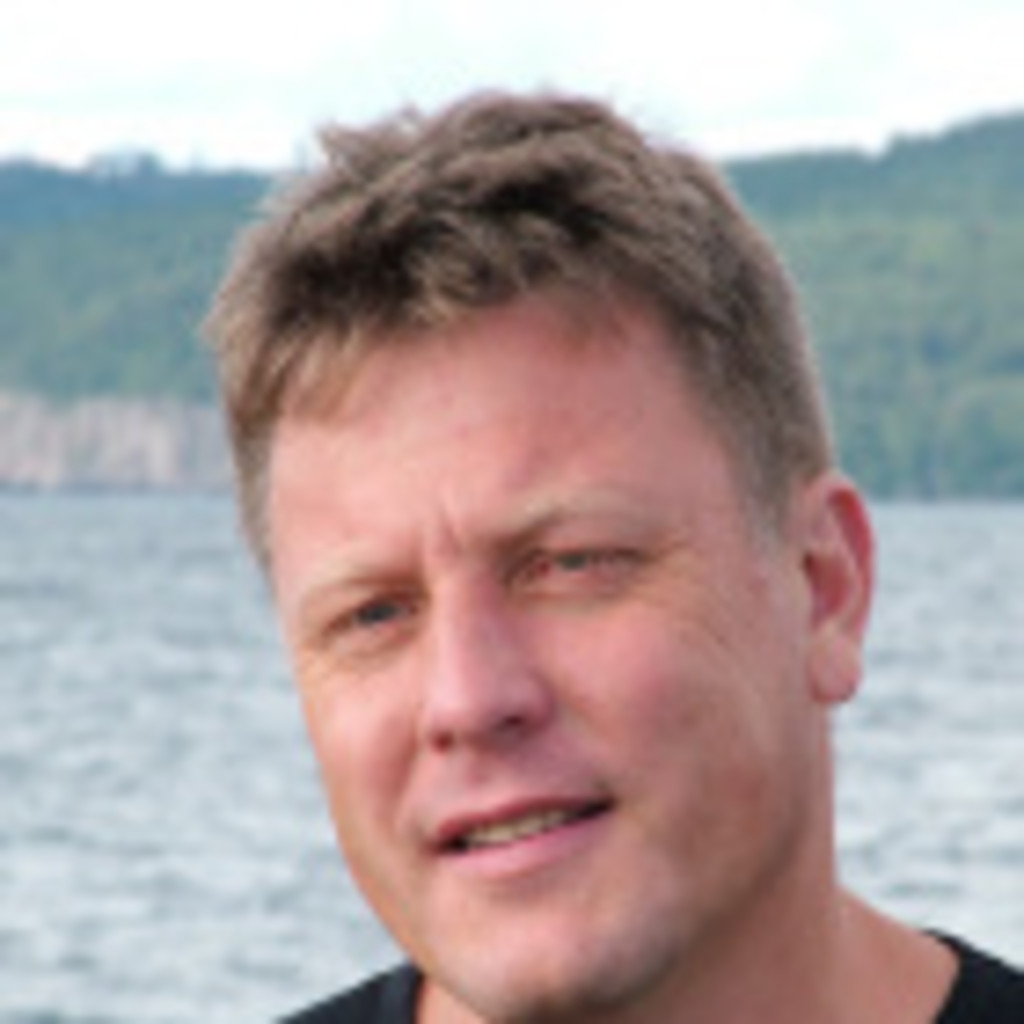 Frank Schütze Systemexperte kubusIT XING