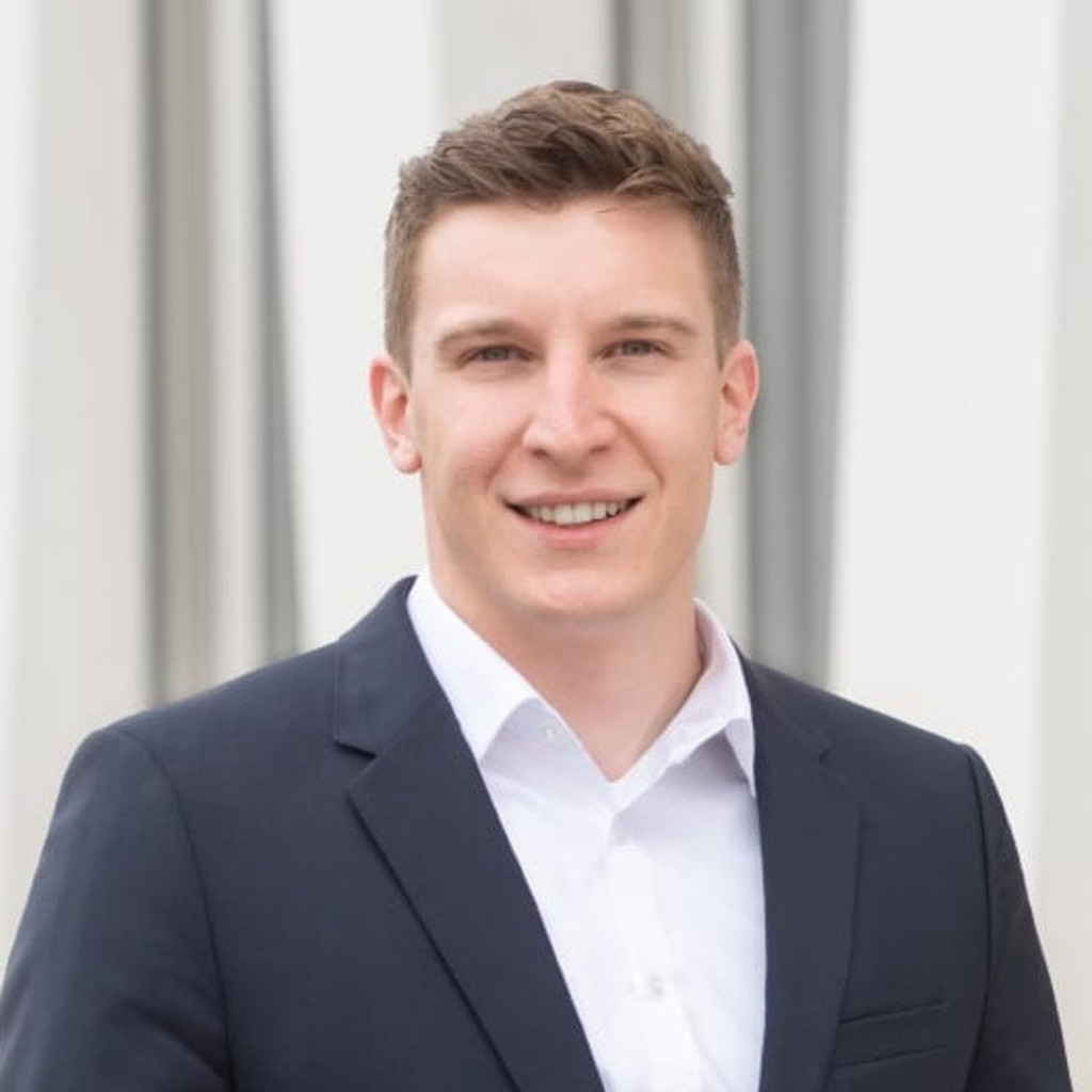 Sebastian Dinklage Associate, M&A Advisory IMAP M&A Consultants AG