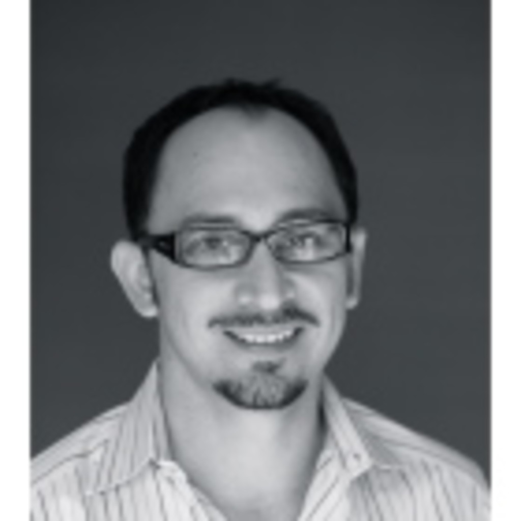 Michael Cerda CEO Threadbox XING