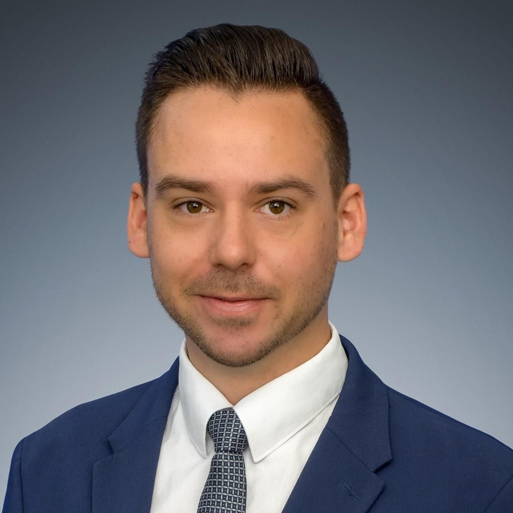 Hendrik Kaufhold Assistant Financial Accounting and Advisory Service (FAAS) EY (Ernst