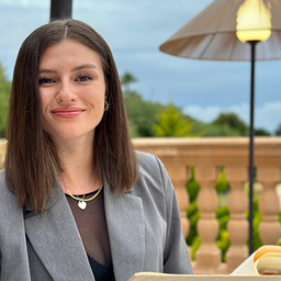 Lena Maria Haselrieder