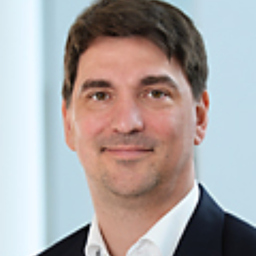 Dr. Nils Petersen
